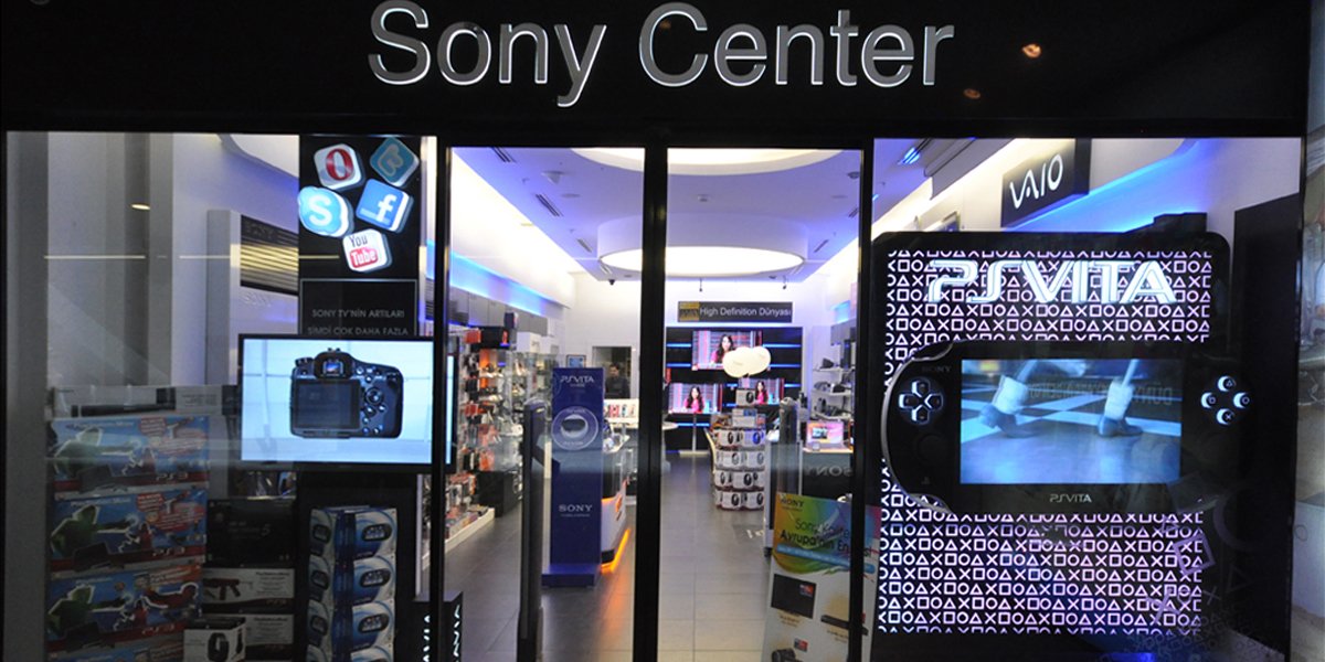 Sony PS Vita Vitrini